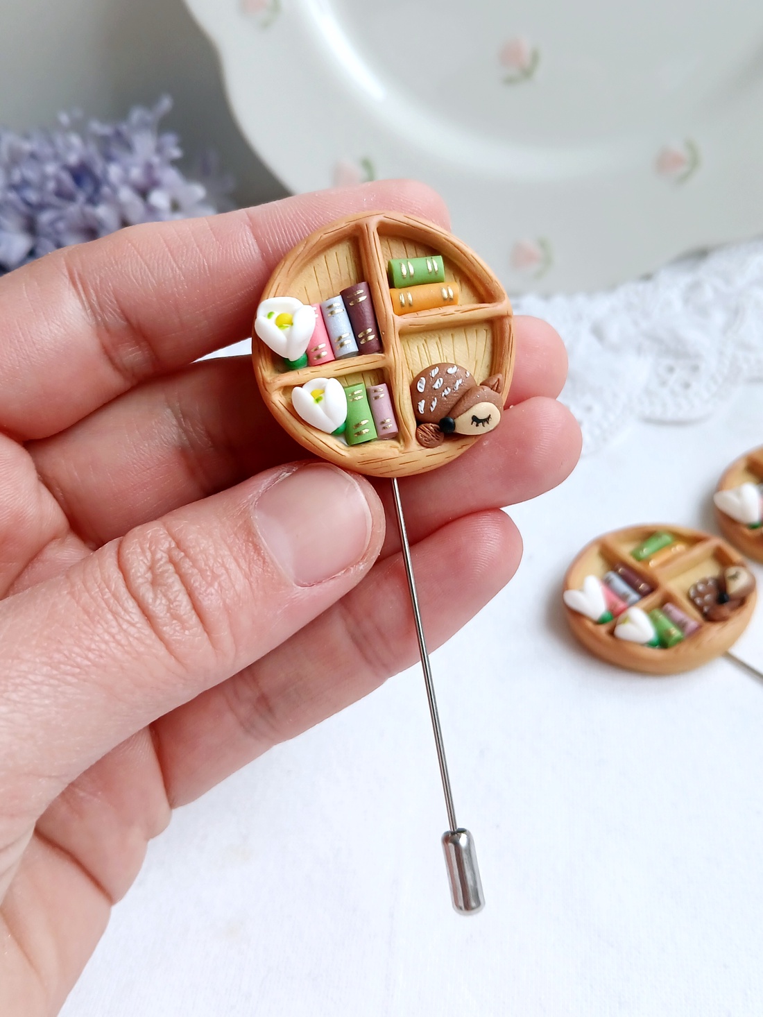 Broșă Bujor - bijuterii - broșe - Artynos.ro