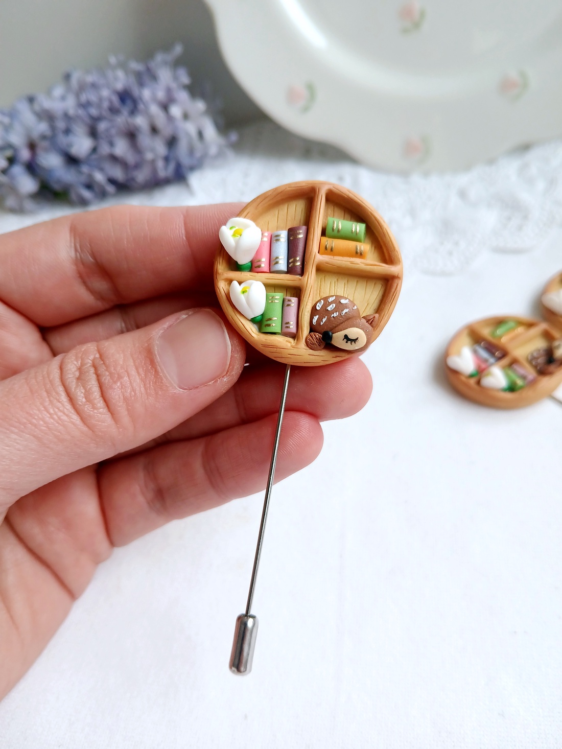 Broșă Bujor - bijuterii - broșe - Artynos.ro