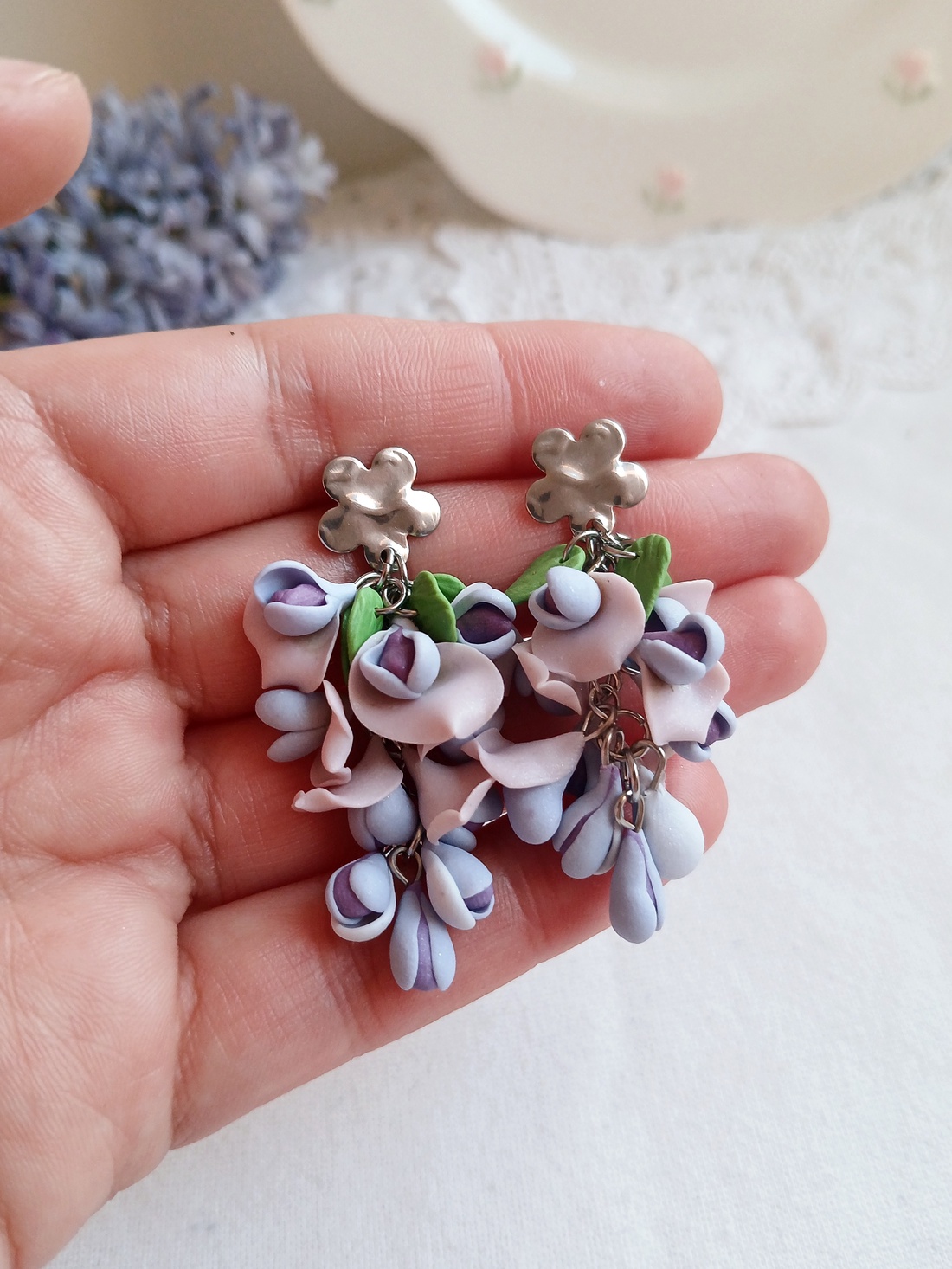 Cercei Wisteria - bijuterii - cercei - cercei cu figurine - Artynos.ro