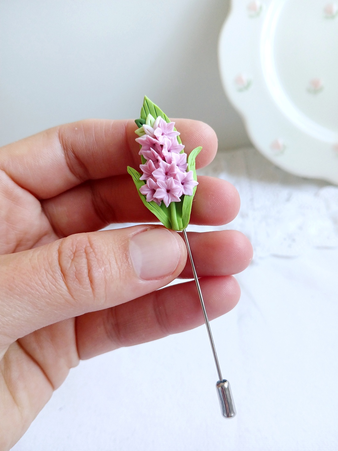 Broșă Zambilă - bijuterii - broșe - Artynos.ro