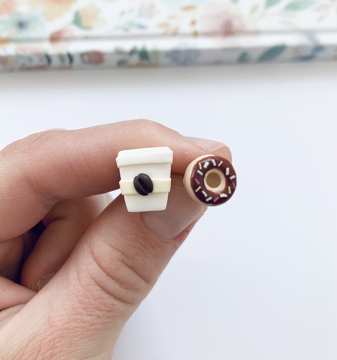 Cercei Coffee and Donut - bijuterii - cercei - clipsuri - Artynos.ro