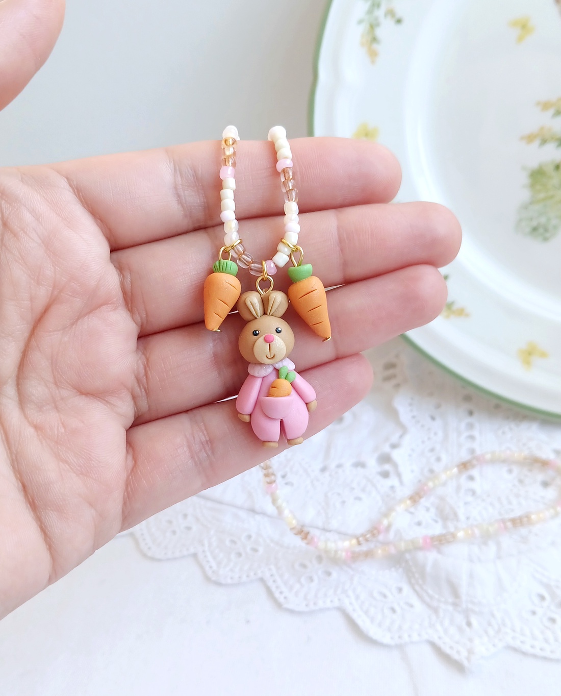 Colier Bunny - bijuterii - coliere - coliere cu pandative - Artynos.ro