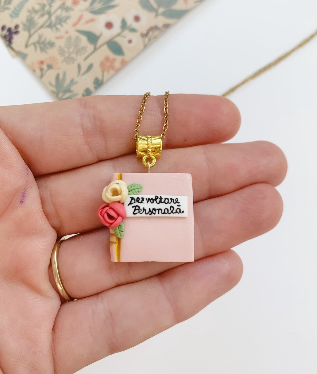 Colier Carte - crăciun - cadouri de moș crăciun - cadouri de moș crăciun - Artynos.ro