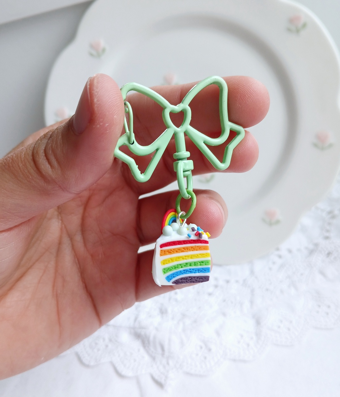 Breloc Rainbow - genți și portofele - accesorii genți - breloc - Artynos.ro