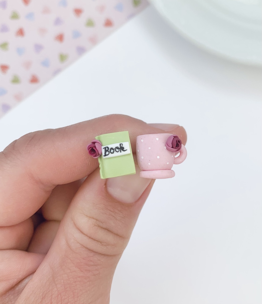 Cercei Cana si Carte - bijuterii - cercei - clipsuri - Artynos.ro