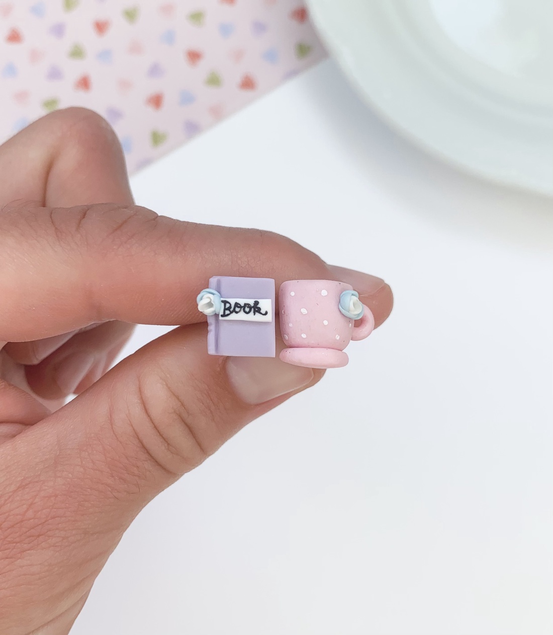 Cercei Cana si carte - bijuterii - cercei - clipsuri - Artynos.ro