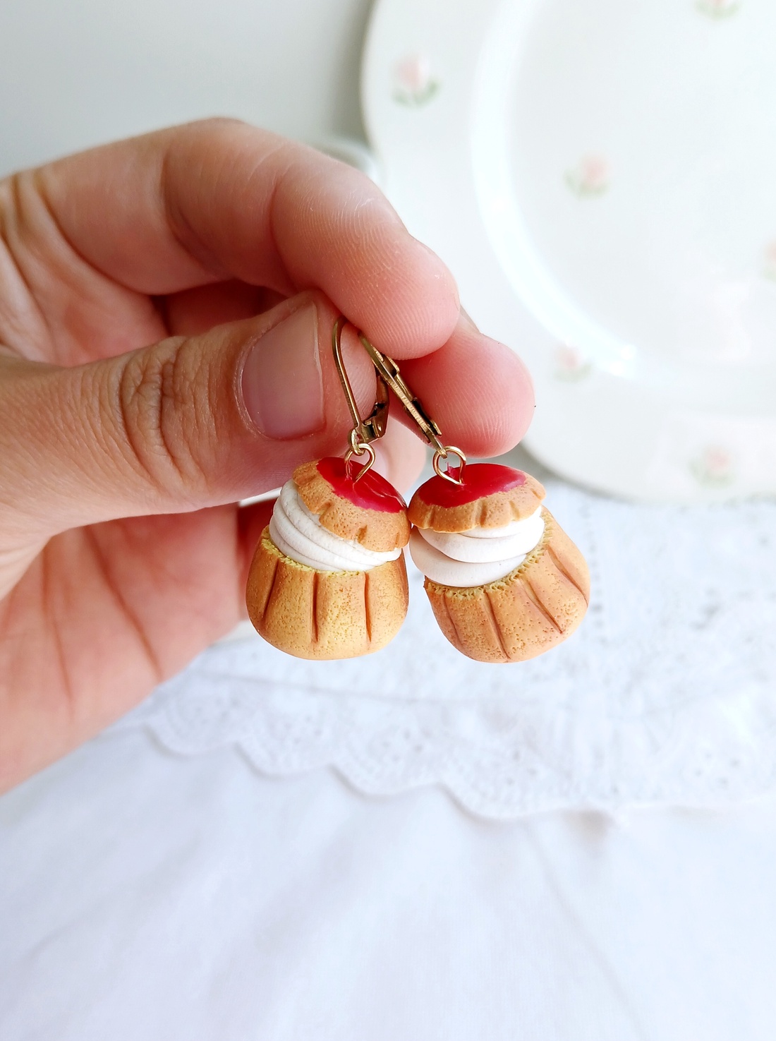 Cercei Savarine - bijuterii - cercei - cercei cu figurine - Artynos.ro