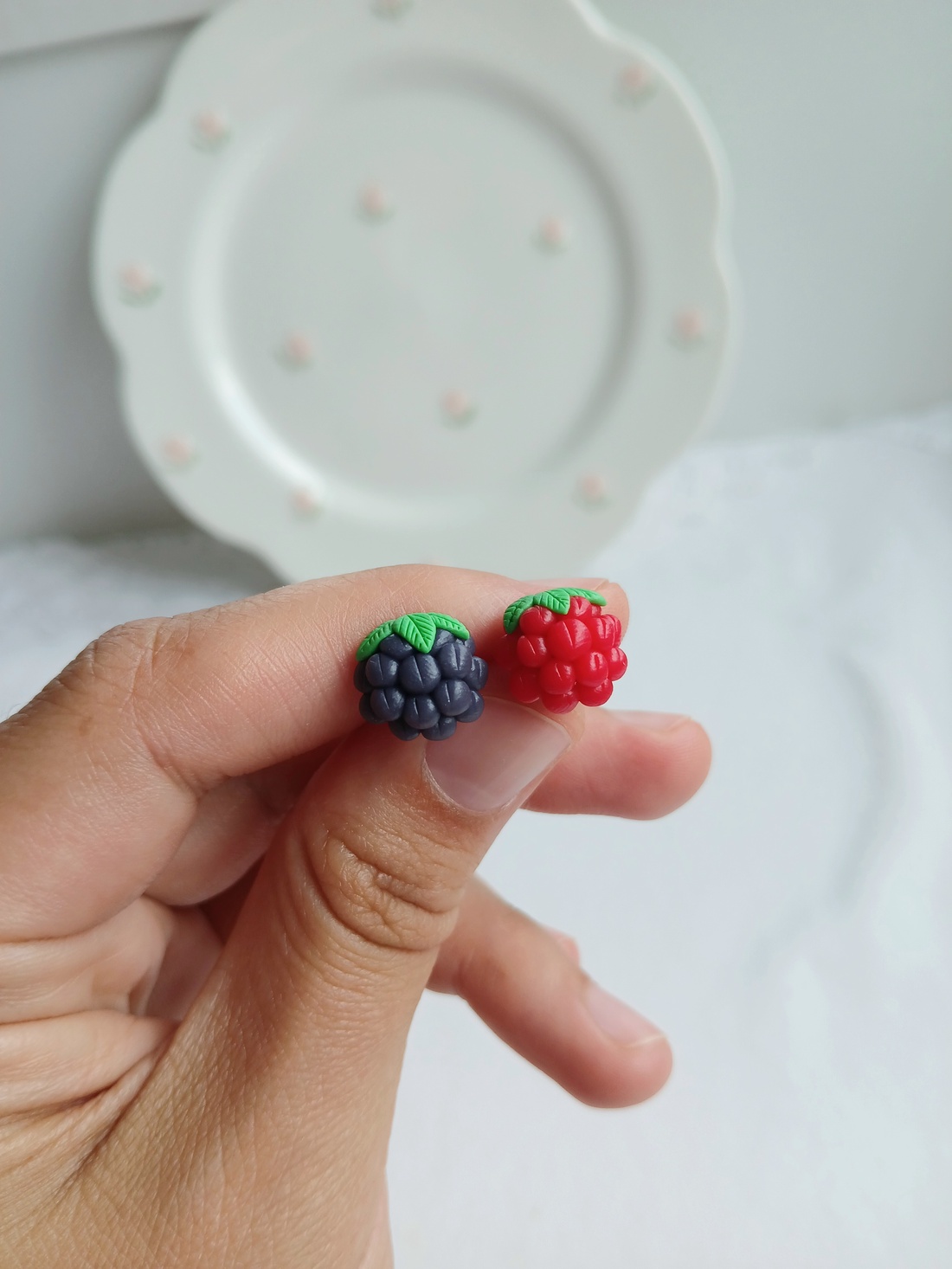 Cercei zmeura si mura - bijuterii - cercei - cercei cu figurine - Artynos.ro