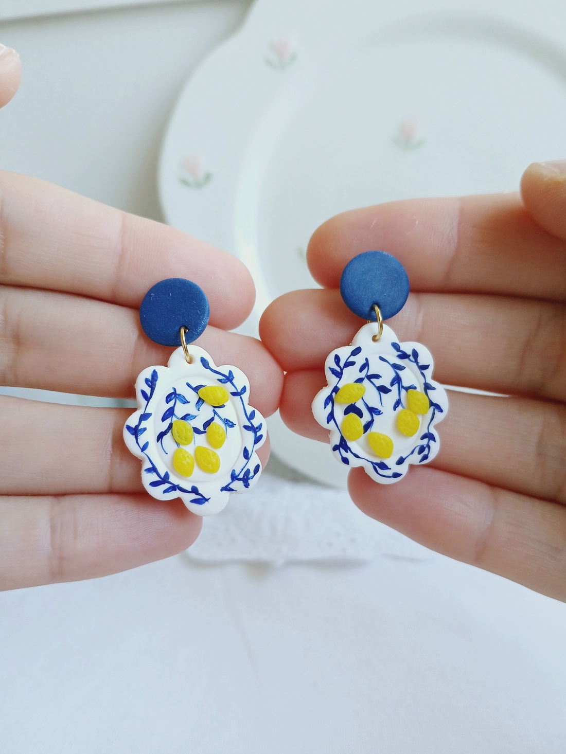 Cercei Lemons - bijuterii - cercei - cercei cu figurine - Artynos.ro