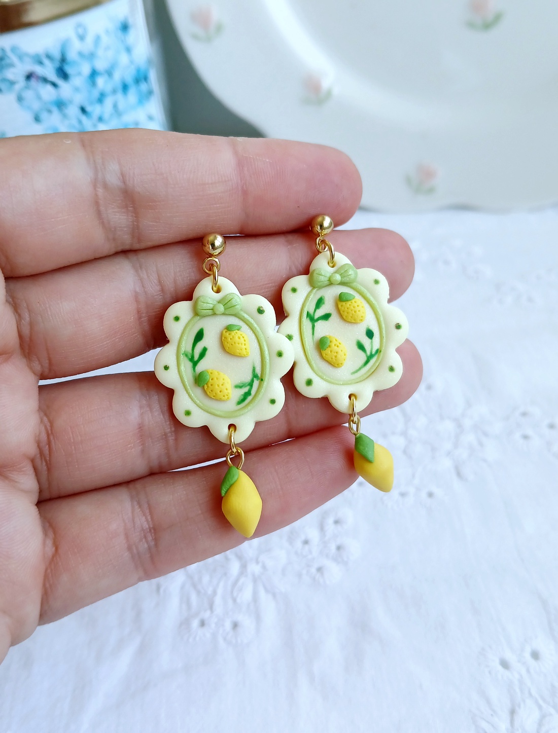 Cercei Lemons - bijuterii - cercei - cercei cu figurine - Artynos.ro