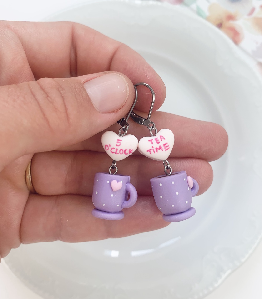 Cercei Tea time - bijuterii - cercei - cercei cu figurine - Artynos.ro
