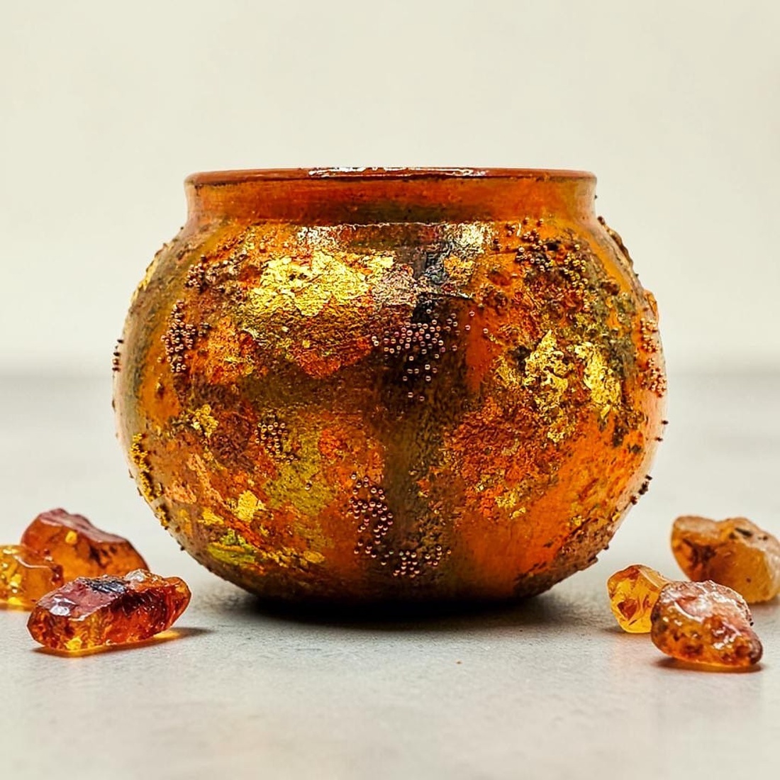Amber Embers - Lumânare parfumată fără fitil - casă & stil de viață - lumânări, parfumuri, arome - ceară parfumată - Artynos.ro