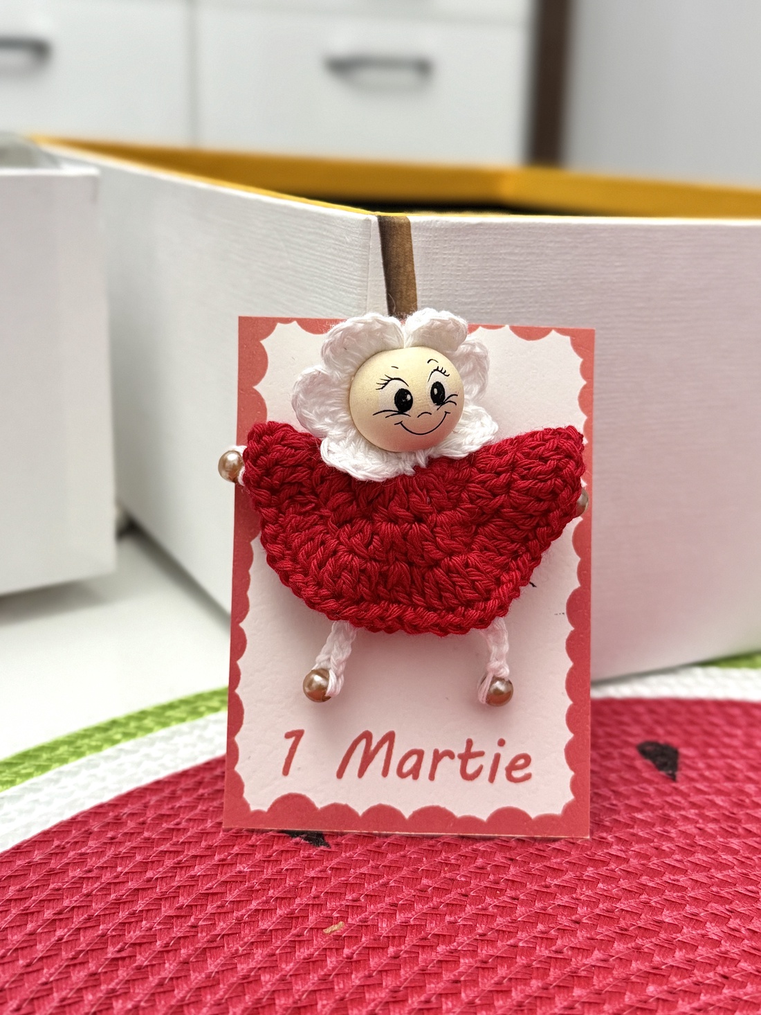 Fetița mărțișor  - bijuterii - mărțișor - Artynos.ro