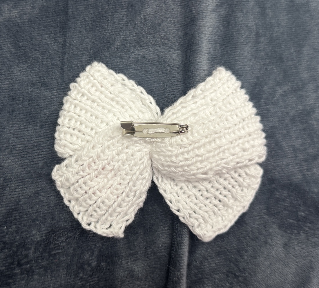 Fundiță Broșă Martisor - bijuterii - mărțișor - Artynos.ro