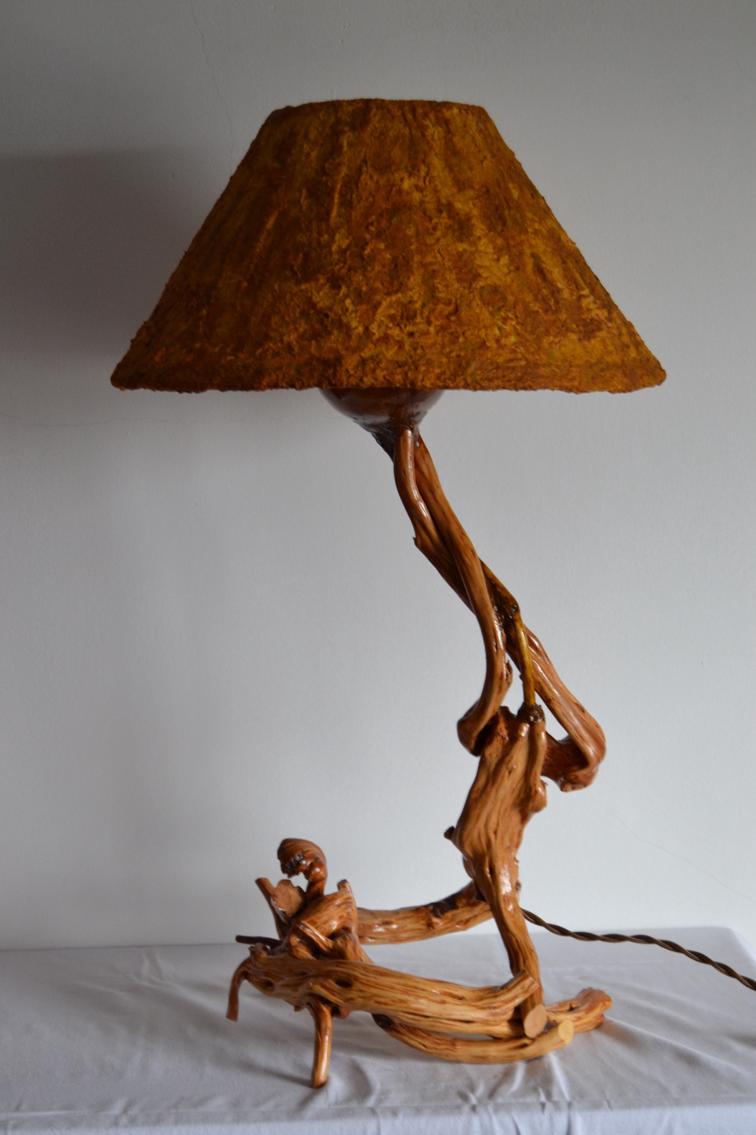 Amanita - casă & stil de viață - lămpi și corpuri de iluminat - lampă de ambianță - Artynos.ro Amanita - casă & stil de viață - lămpi și corpuri de iluminat - lampă de ambianță - Artynos.ro