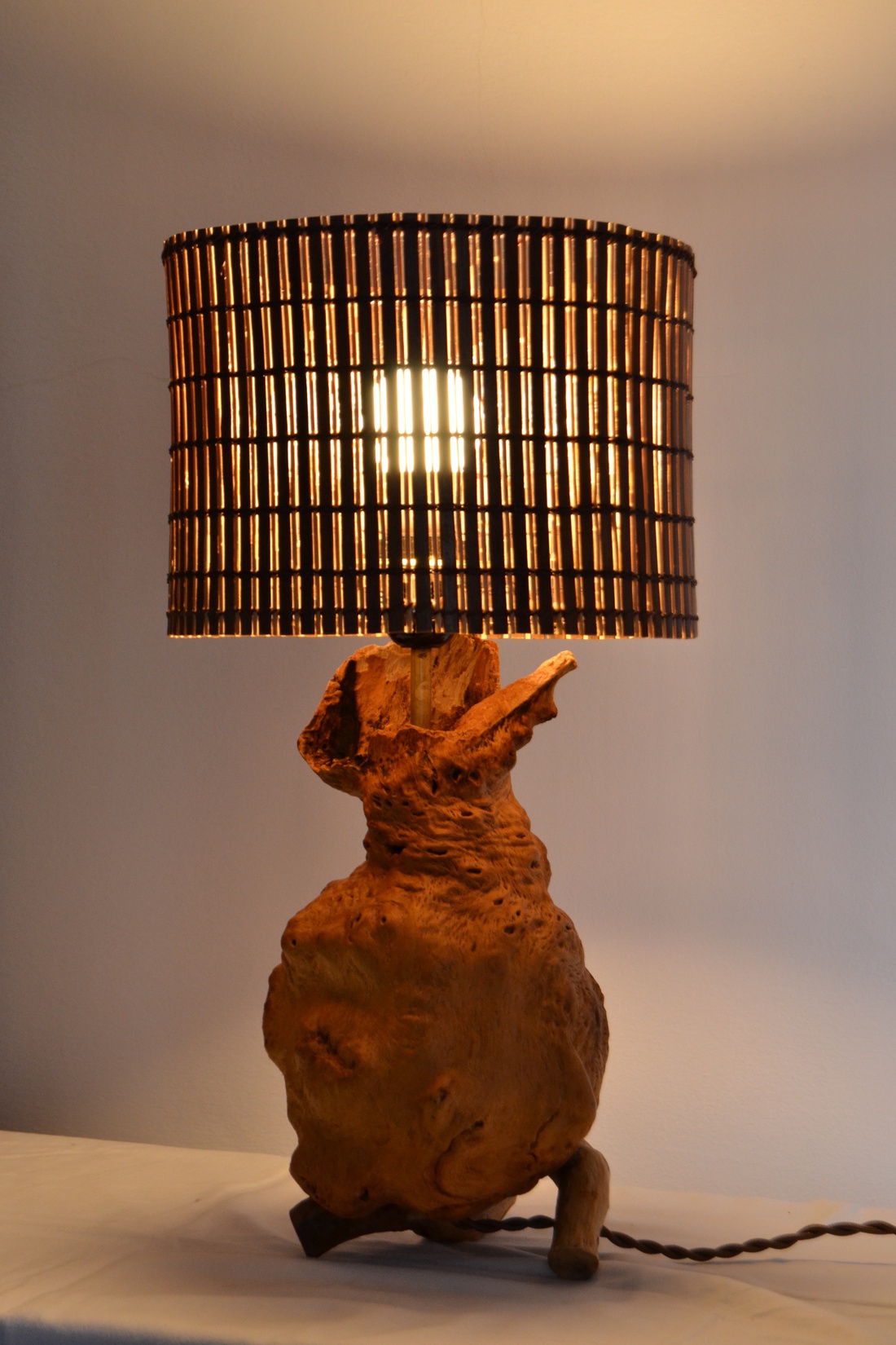 Clasic - casă & stil de viață - lămpi și corpuri de iluminat - lampă de masă - Artynos.ro