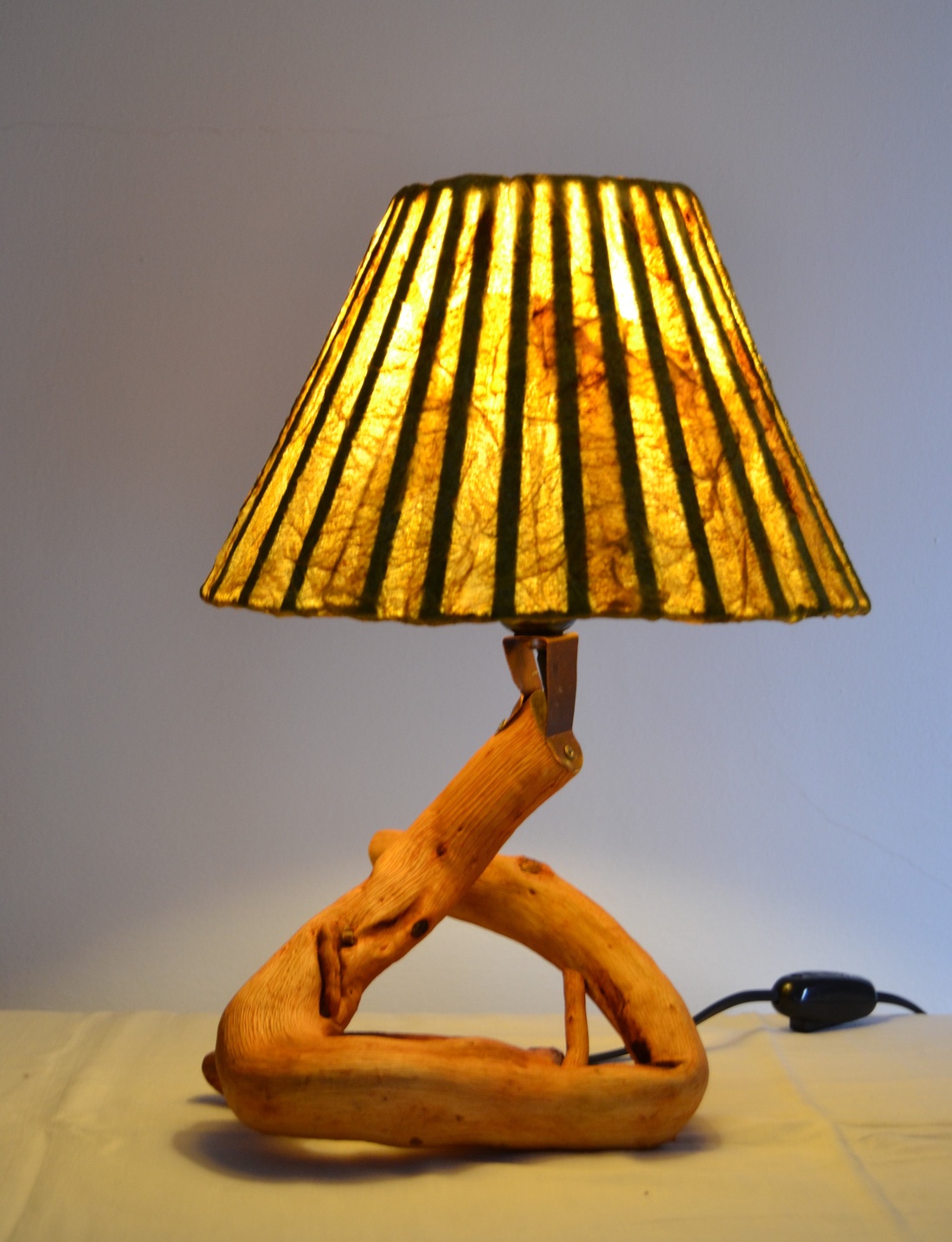 Arania - casă & stil de viață - lămpi și corpuri de iluminat - lampă de masă - Artynos.ro