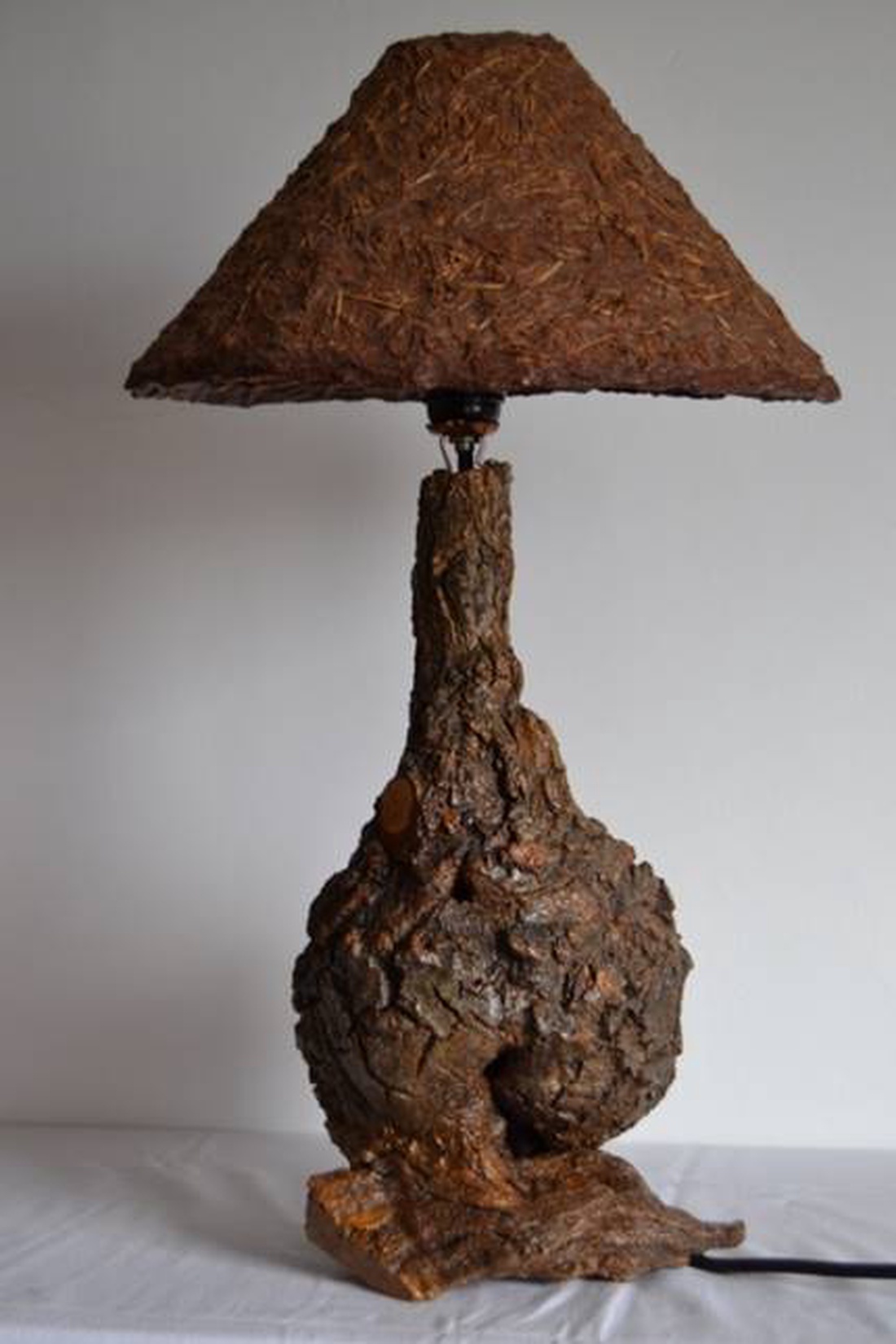 Kiwi - casă & stil de viață - lămpi și corpuri de iluminat - lampă de masă - Artynos.ro