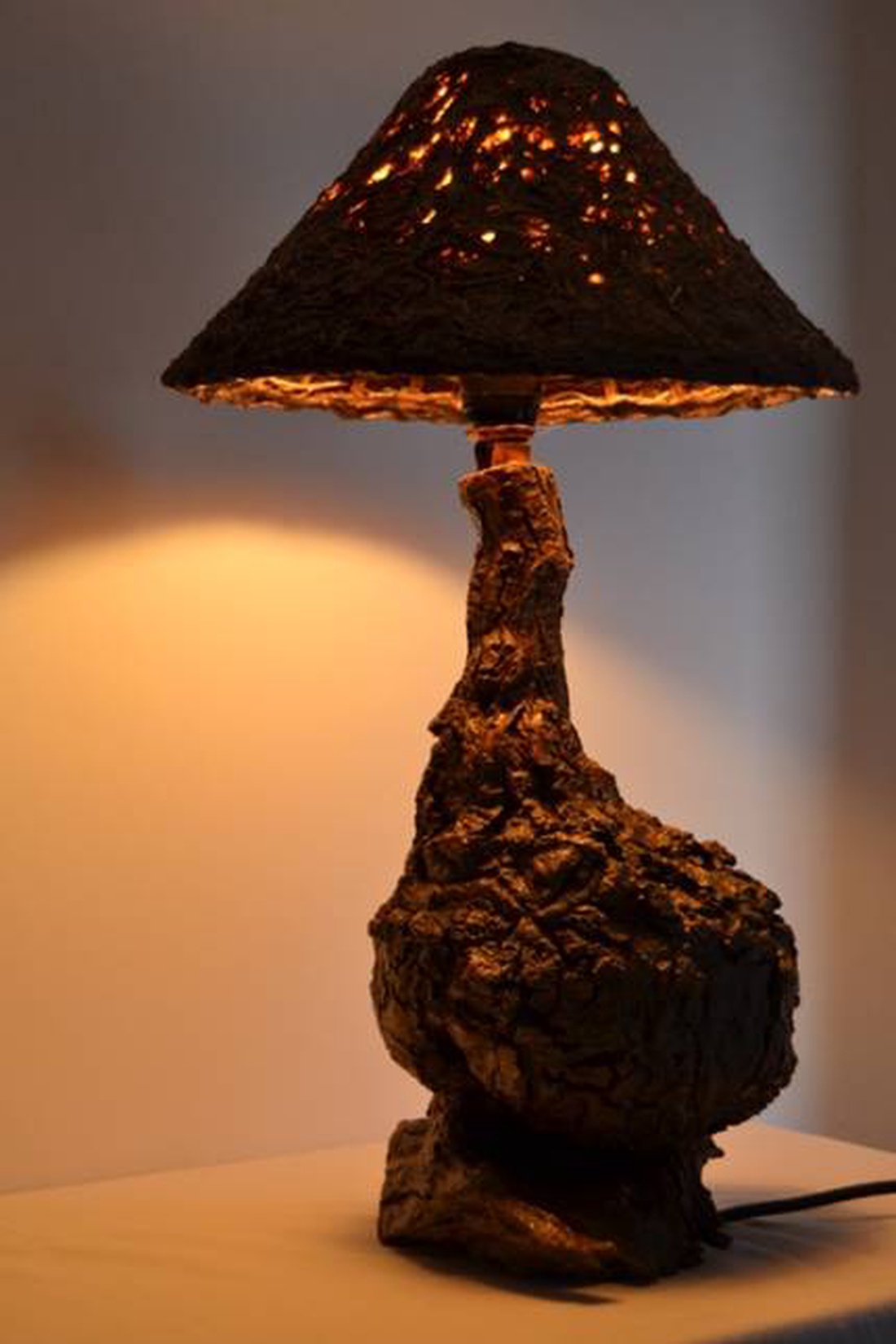 Kiwi - casă & stil de viață - lămpi și corpuri de iluminat - lampă de masă - Artynos.ro