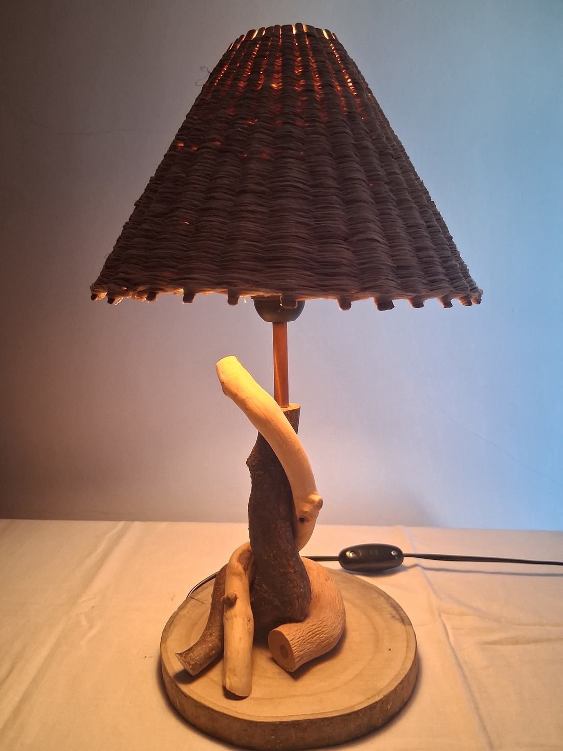 Raffia - casă & stil de viață - lămpi și corpuri de iluminat - lampă de masă - Artynos.ro