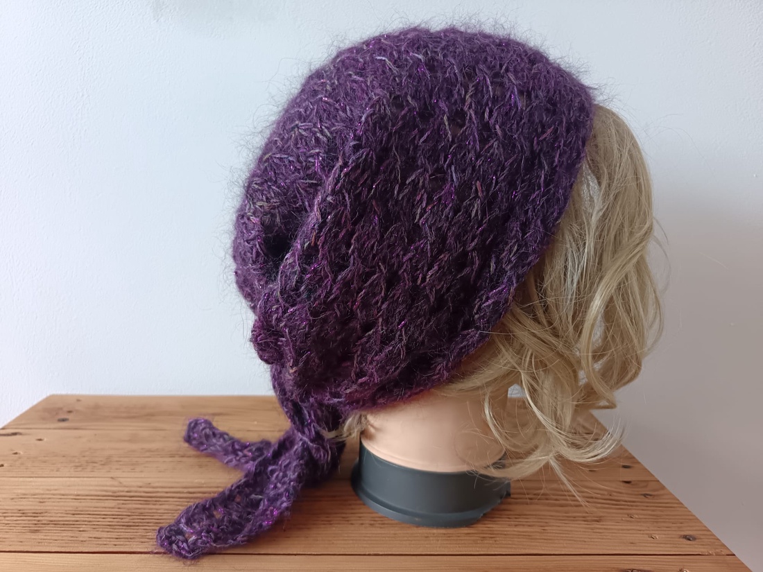 Esarfa - Fular - Bandana - îmbrăcăminte și modă - eșarfe, pălării, fularuri - șal, eșarfă de cap - Artynos.ro Esarfa - Fular - Bandana - îmbrăcăminte și modă - eșarfe, pălării, fularuri - șal, eșarfă de cap - Artynos.ro