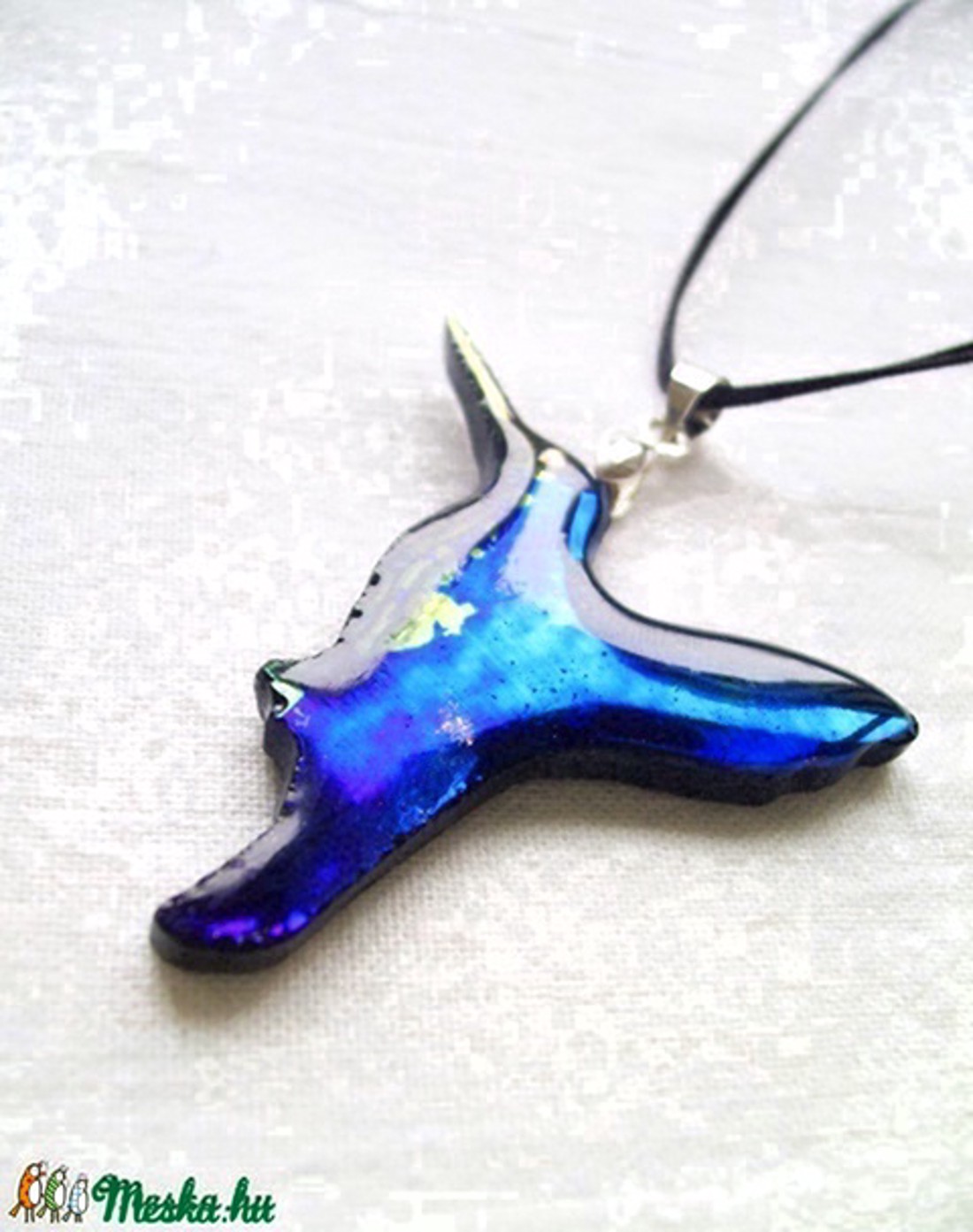 Pasăre colibri ultra albastră II sculptată din sticlă Tiffany - - Artynos.ro Pasăre colibri ultra albastră II sculptată din sticlă Tiffany - - Artynos.ro