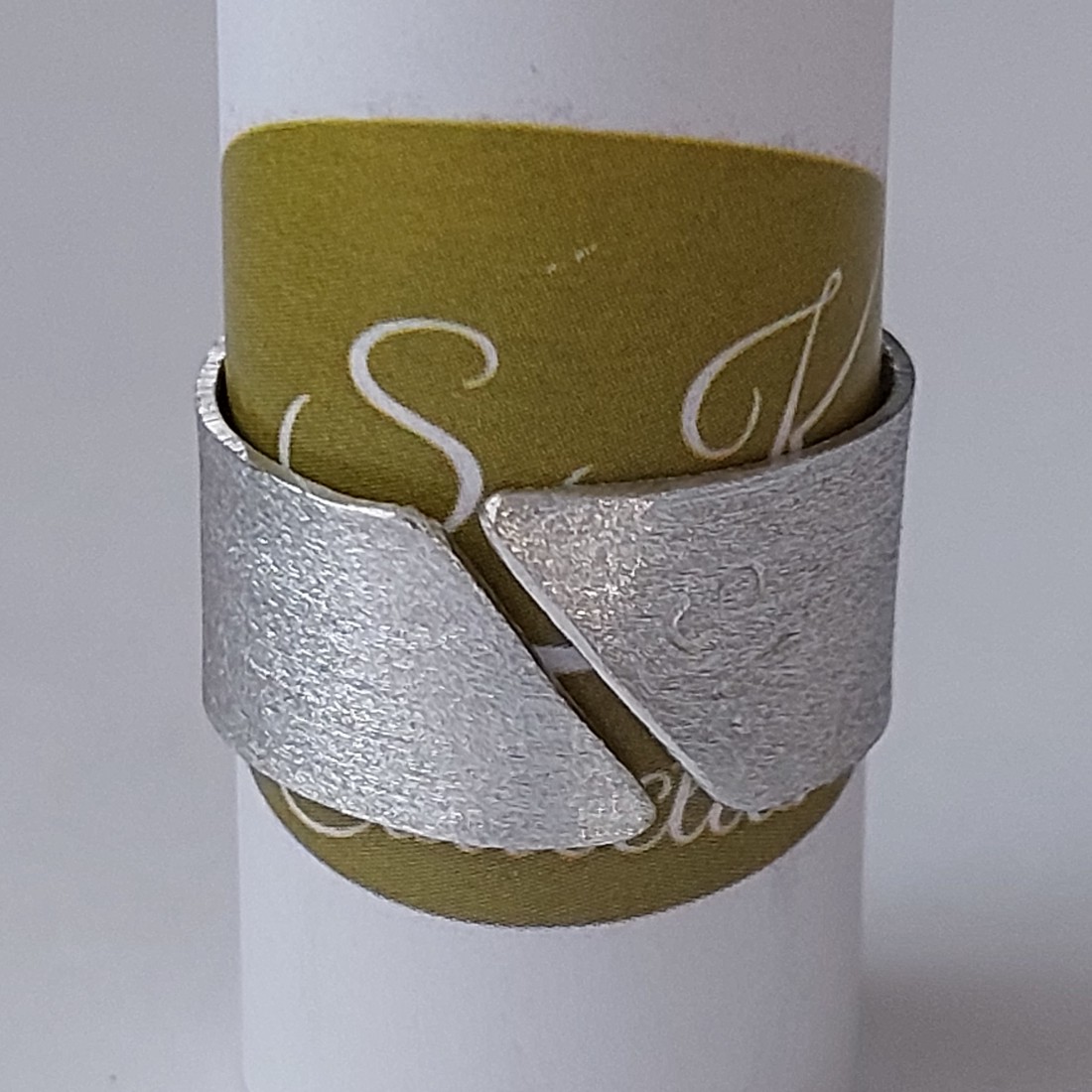 Inel minimalist din aluminiu cu strălucire specială -  - Artynos.ro