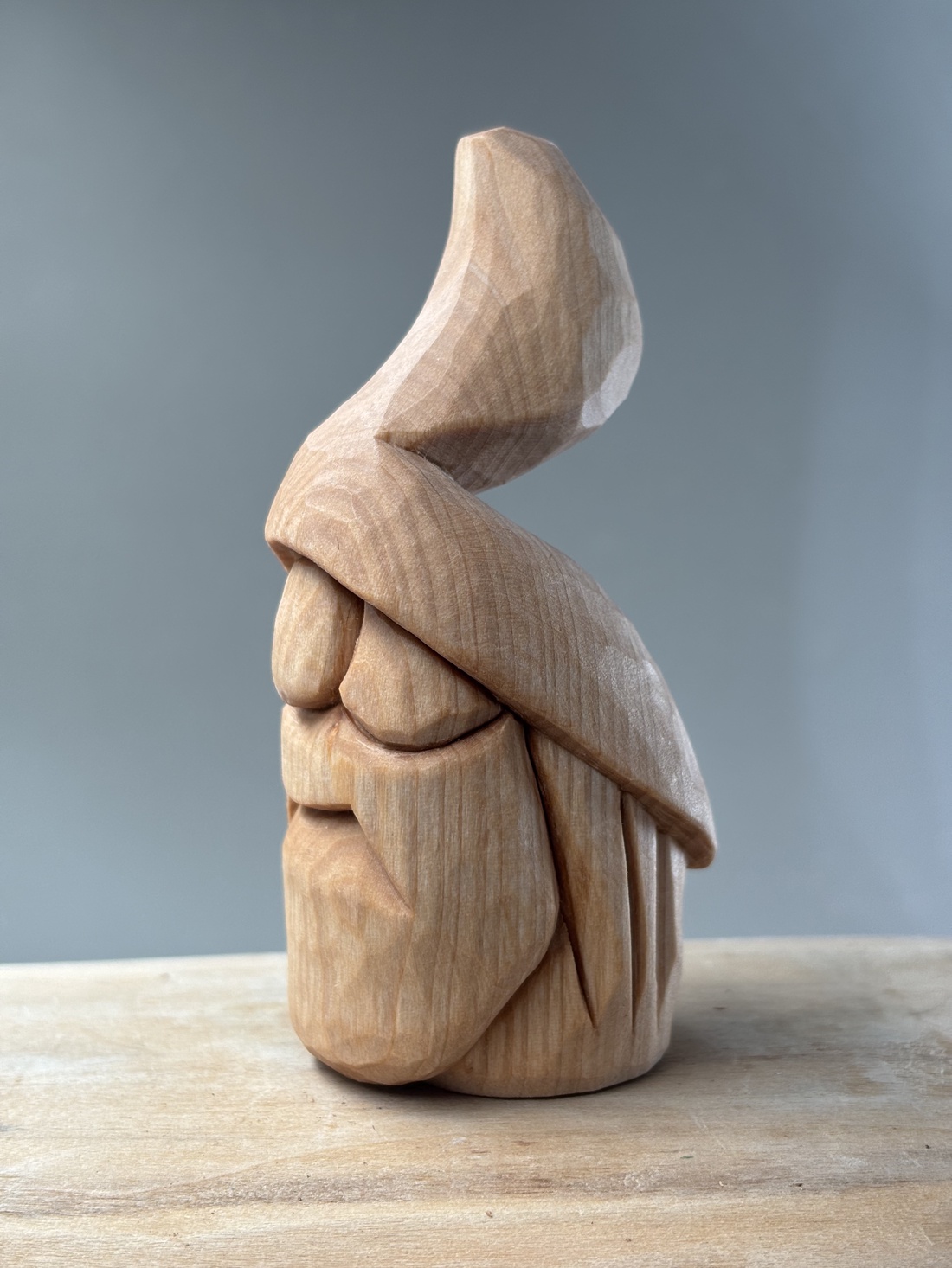 Gnom bătrânel și înțelept - figurină unicat - accesorii de crăciun - cadou tematic de moș crăciun, decorațiuni - cadouri de moș crăciun - Artynos.ro Gnom bătrânel și înțelept - figurină unicat - accesorii de crăciun - cadou tematic de moș crăciun, decorațiuni - cadouri de moș crăciun - Artynos.ro