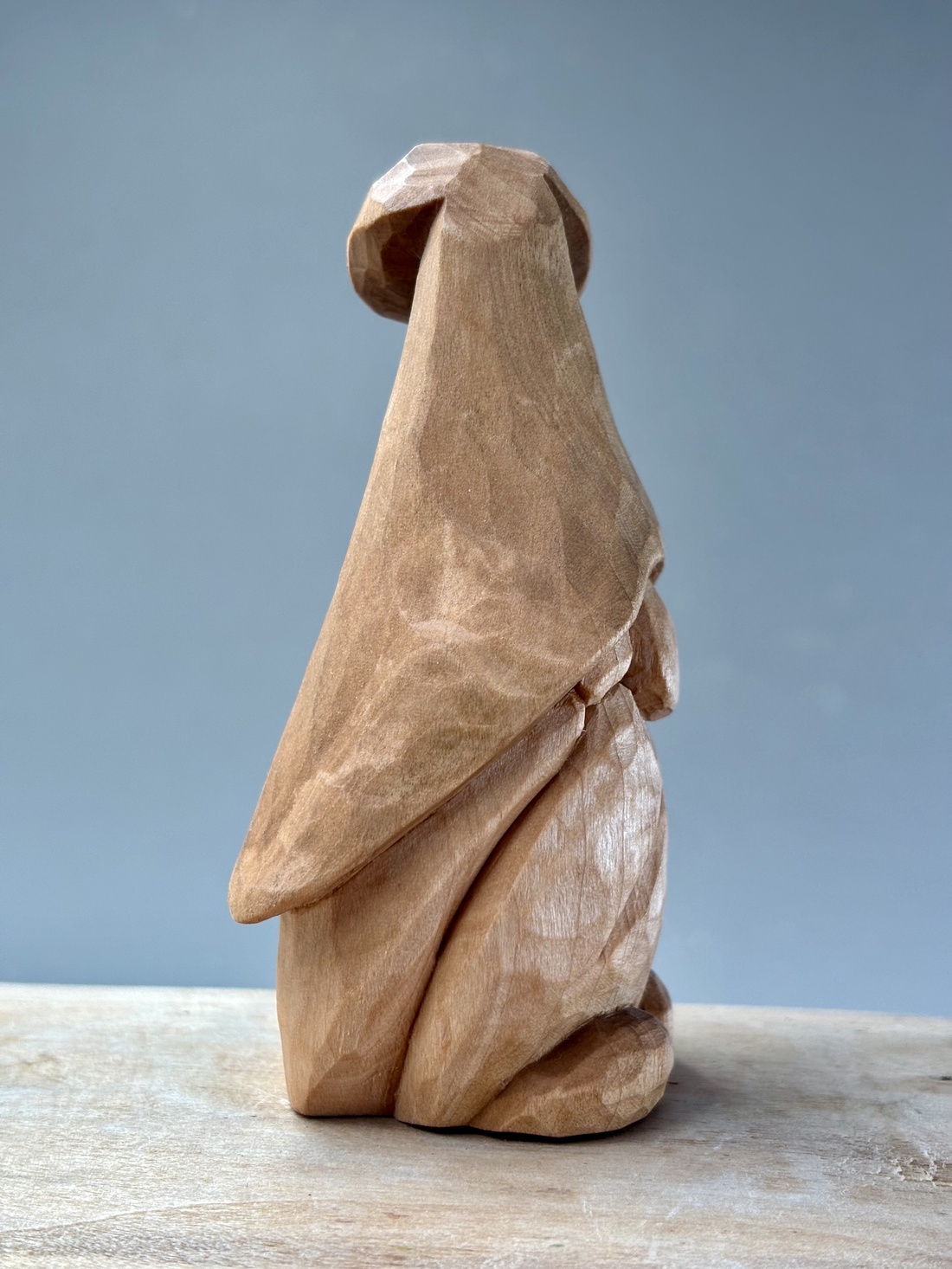 Gnom din lemn de tei sculptură rustică - accesorii de crăciun - cadou tematic de moș crăciun, decorațiuni - decor de interior moș crăciun - Artynos.ro Gnom din lemn de tei sculptură rustică - accesorii de crăciun - cadou tematic de moș crăciun, decorațiuni - decor de interior moș crăciun - Artynos.ro