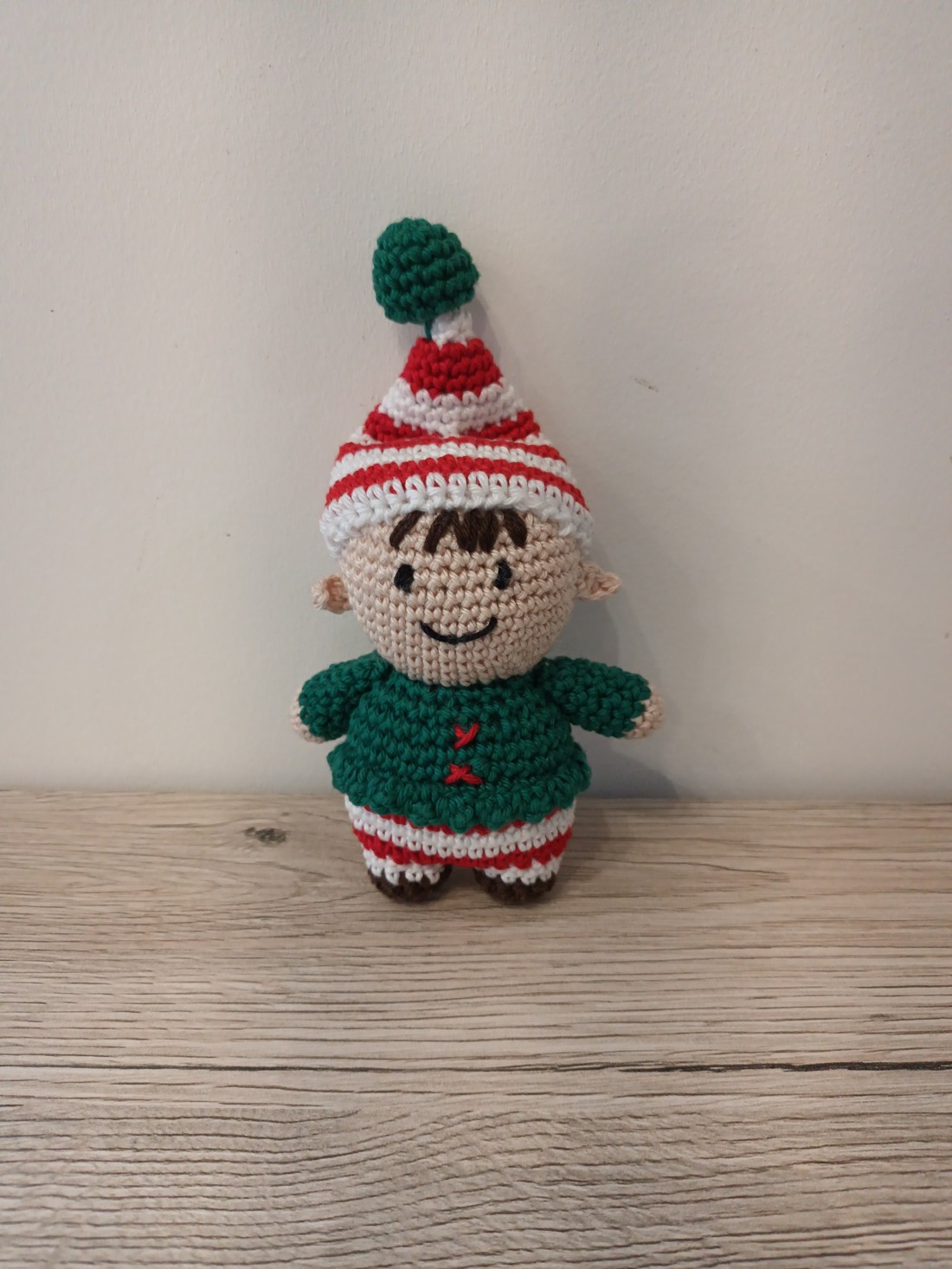 Croșetat Crăciun Elf - crăciun - decorațiuni de crăciun de casă - spiriduși de crăciun - Artynos.ro