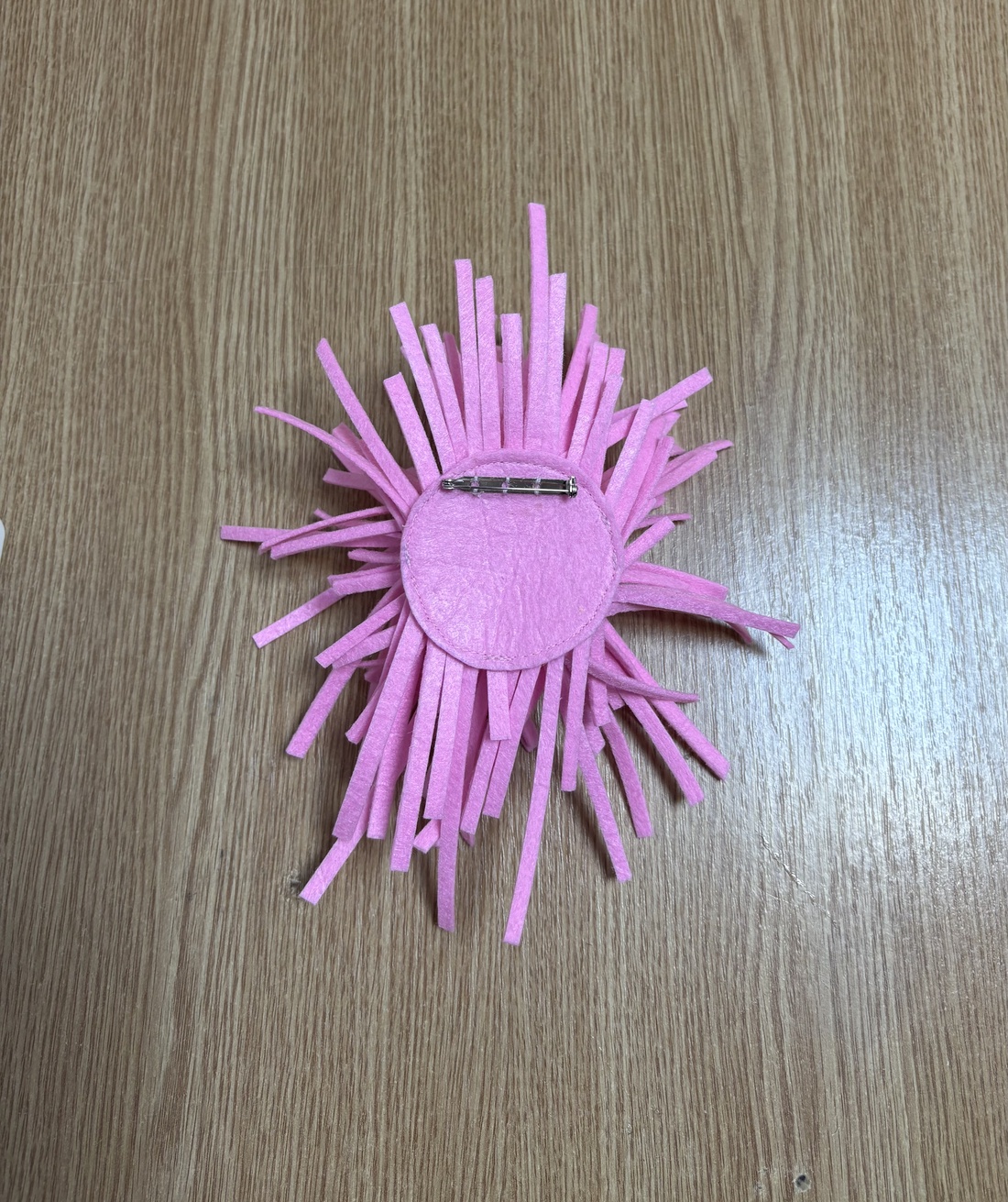 Broșă Mutzoasa mini - bijuterii - broșe - Artynos.ro