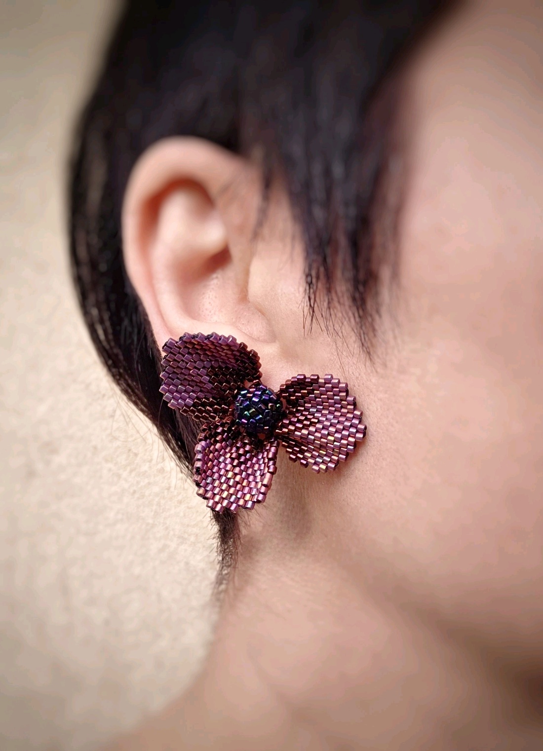 Floare  - bijuterii - cercei - cercei din mărgele - Artynos.ro