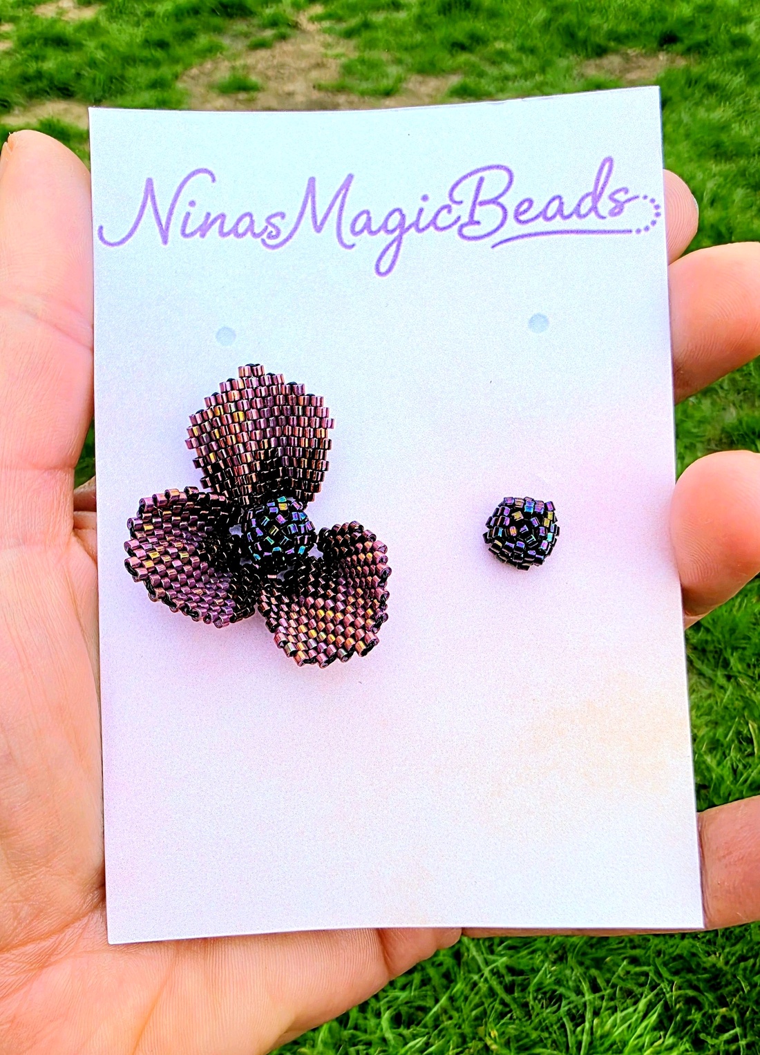 Floare  - bijuterii - cercei - cercei din mărgele - Artynos.ro