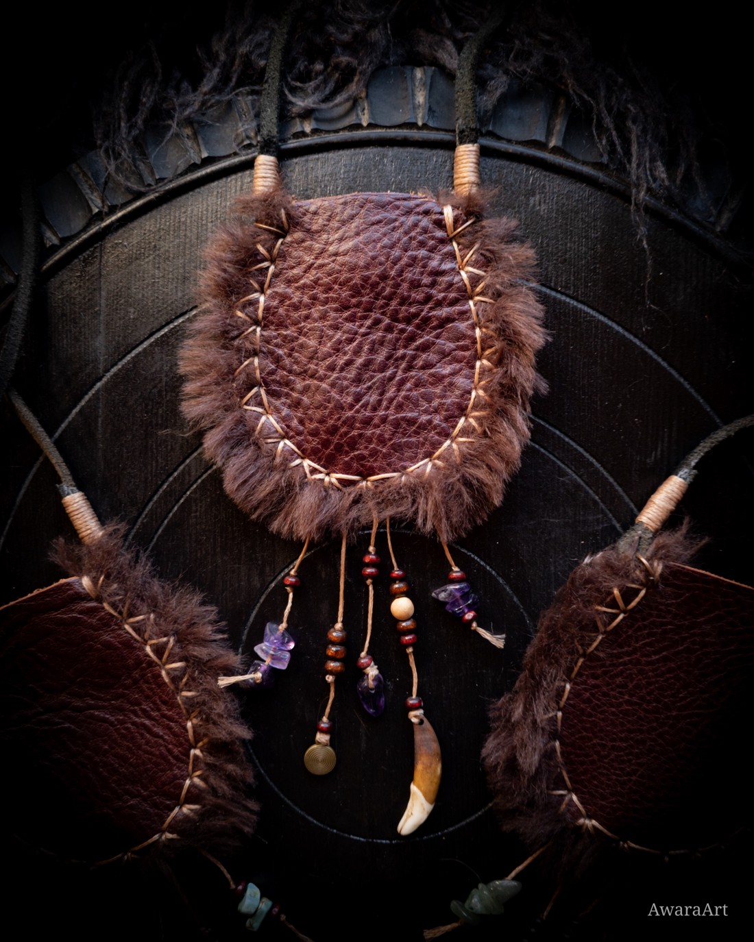 Paznic de suflet cu lopată, atârnat în jurul gâtului -  - Artynos.ro