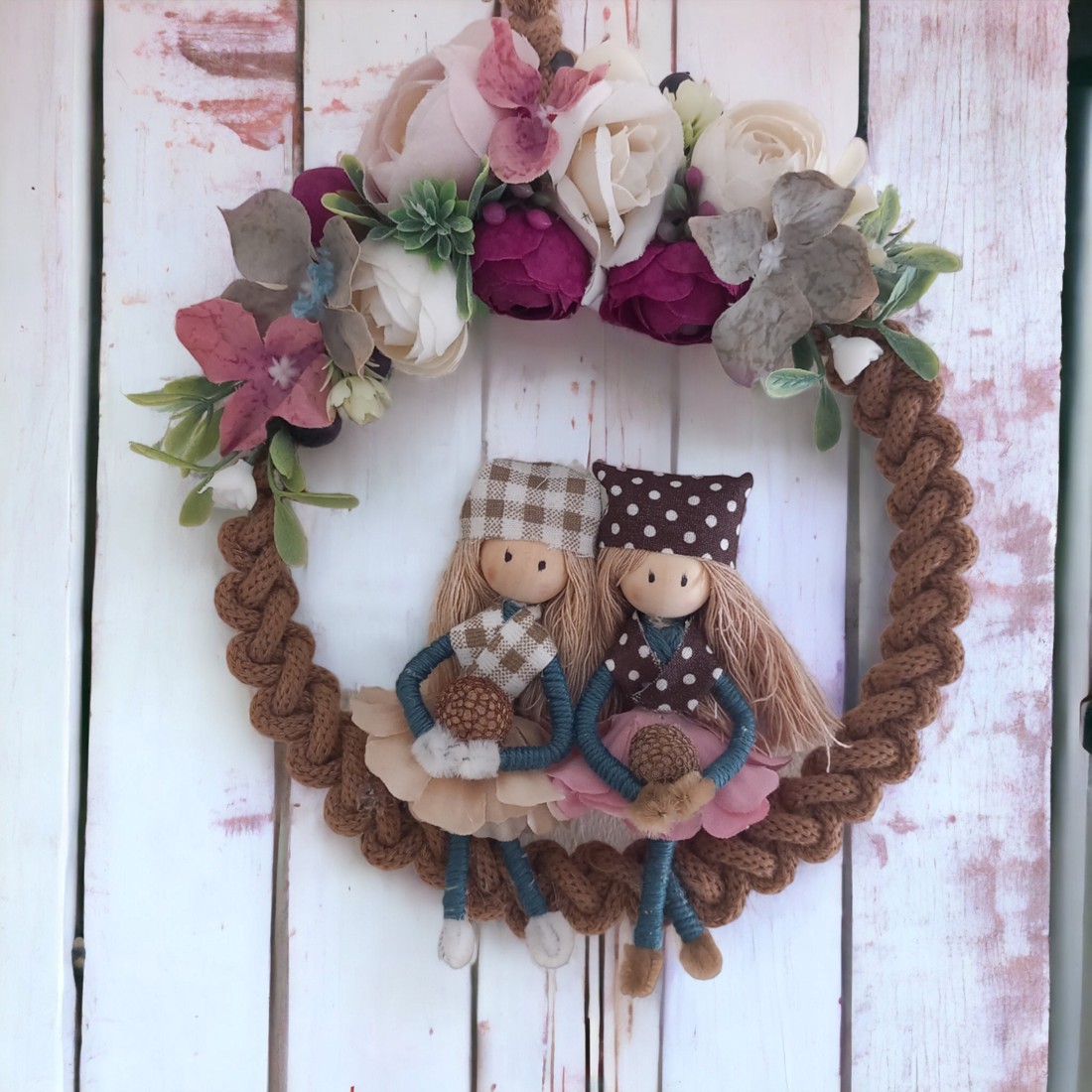 Ușă decorare fete cu flori - - Artynos.ro Ușă decorare fete cu flori - - Artynos.ro
