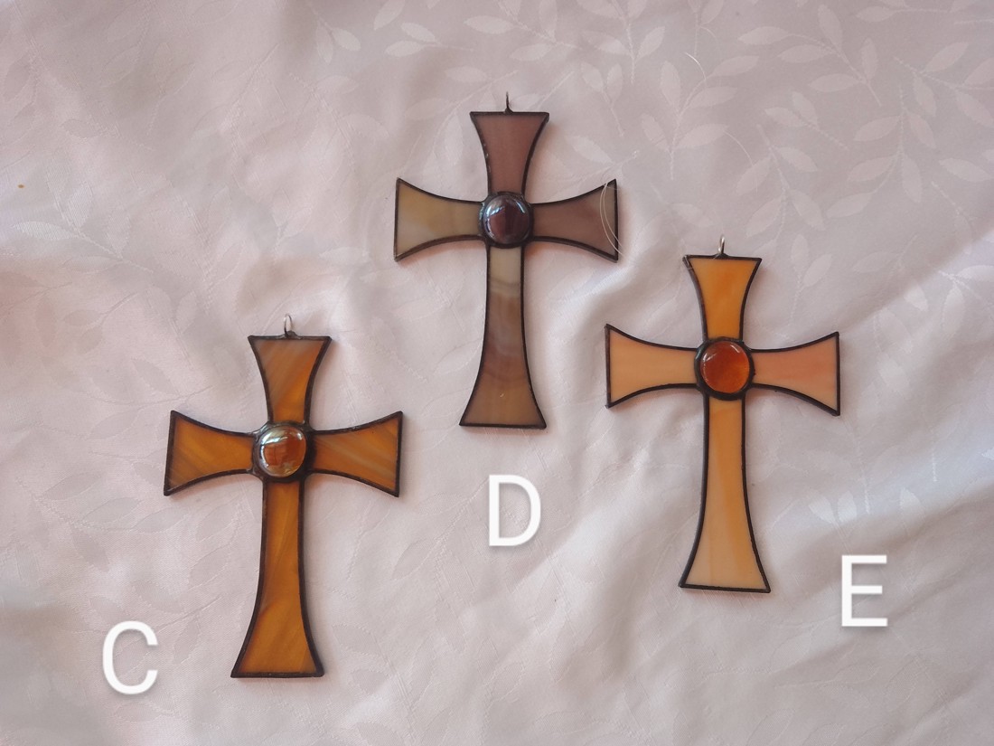 Tiffany KERESZT decorare fereastră / decorare perete - casă & stil de viață - obiecte religioase și de devoțiune - cruce - Artynos.ro Tiffany KERESZT decorare fereastră / decorare perete - casă & stil de viață - obiecte religioase și de devoțiune - cruce - Artynos.ro