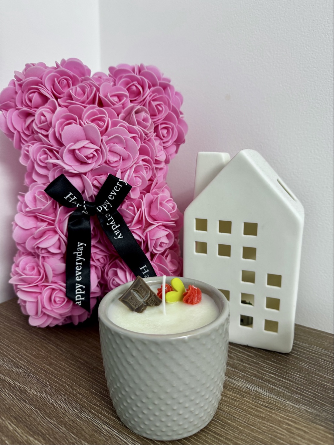 Lumânări parfumate simple � arome delicioase pentru momente cozy - casă & stil de viață - lumânări, parfumuri, arome - lumânări artizanale - Artynos.ro