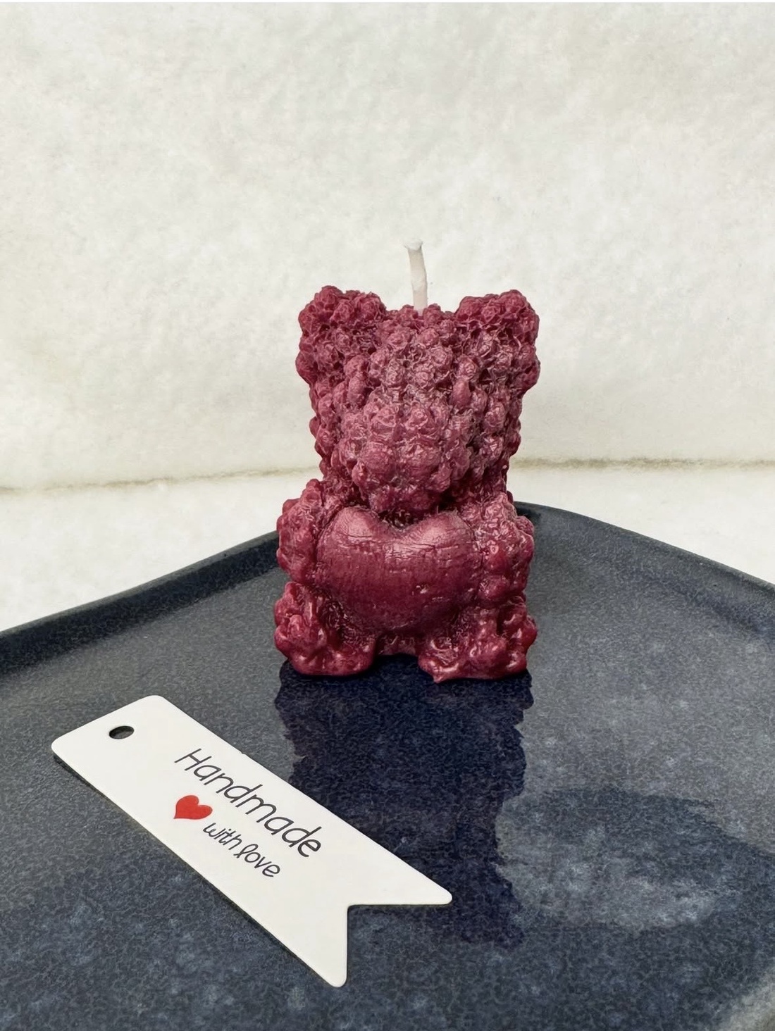 Lumânări cu ursuleț � perfecte pentru cadouri speciale, decor de cameră sau momente cozy pline de emoție.  - casă & stil de viață - lumânări, parfumuri, arome - ceară parfumată - Artynos.ro