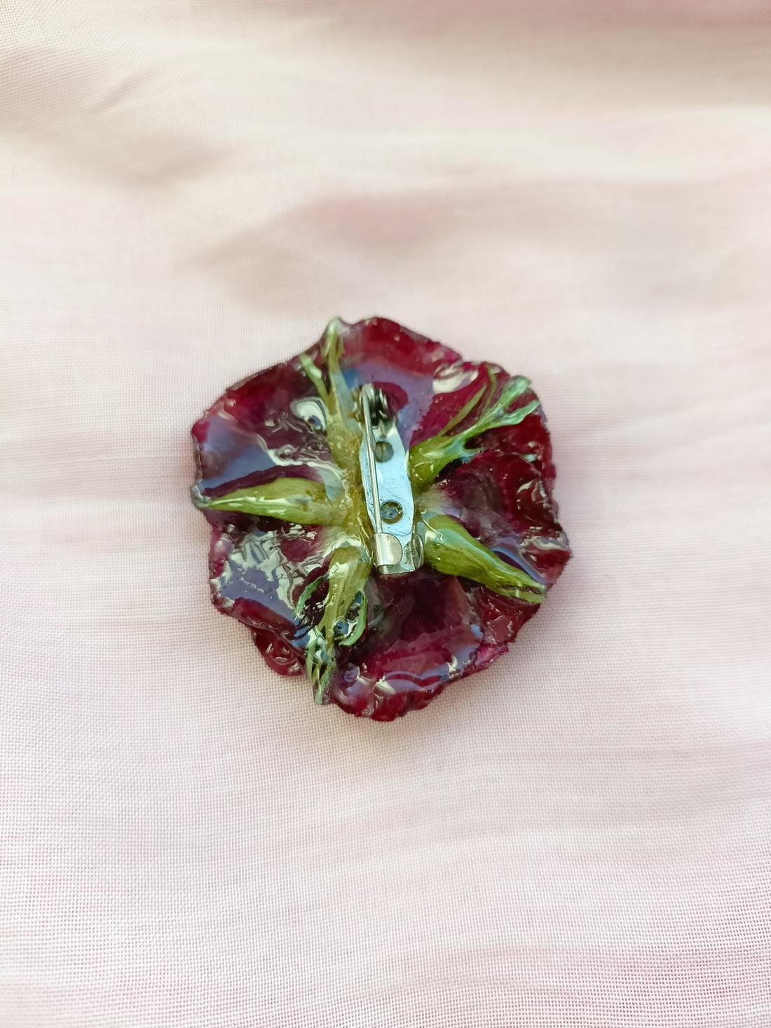 Pandantiv/ Broșă realizată din Trandafir natural  - bijuterii - broșe - Artynos.ro