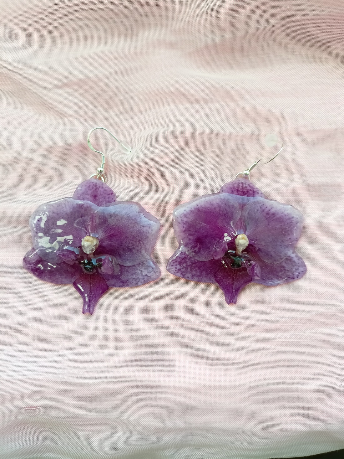 Cercei din mini Orhidee Phalaenopsis naturale  - bijuterii - cercei - cercei din rășină - Artynos.ro