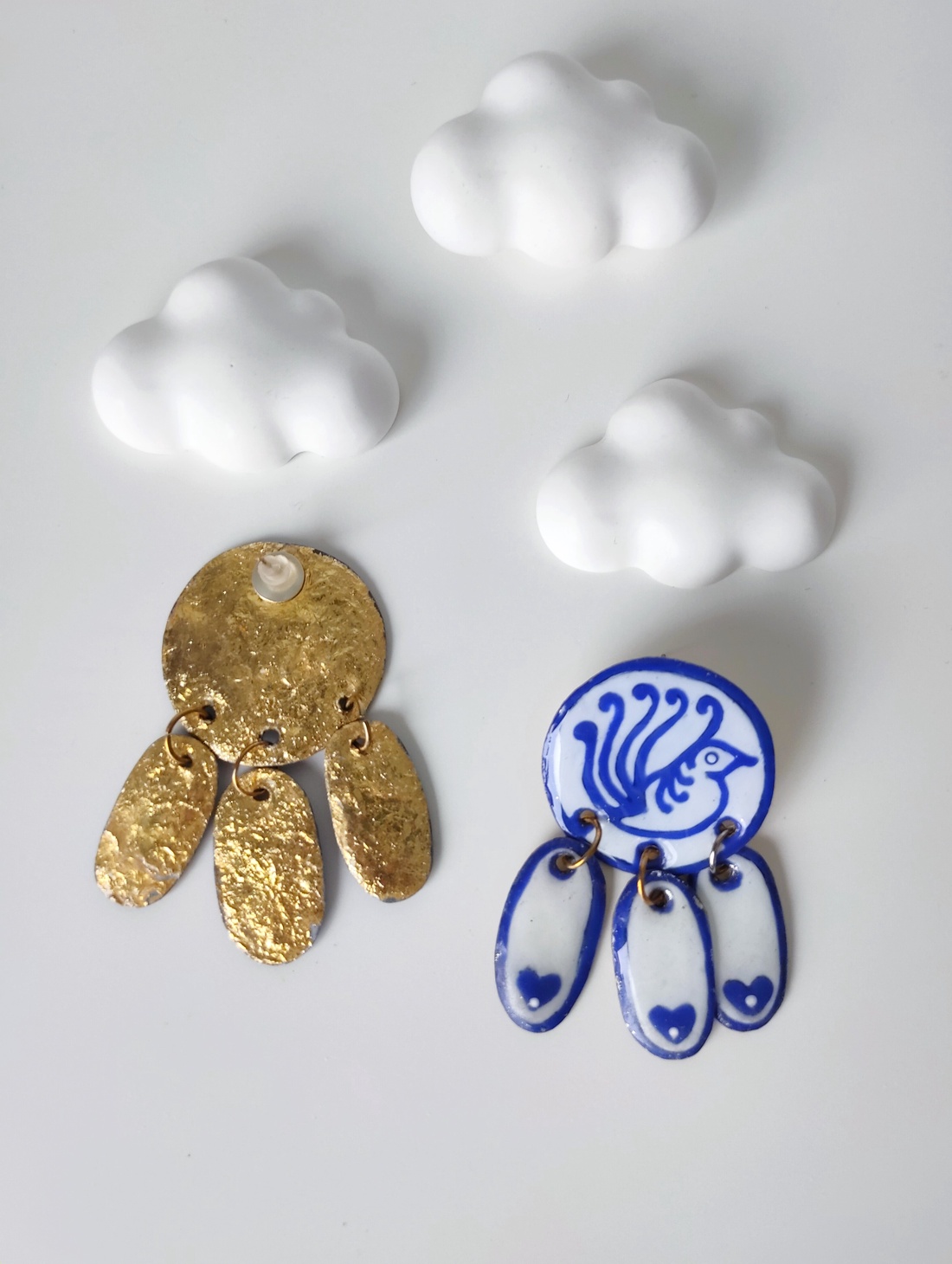 Cerceii Delft Pasăre  - bijuterii - cercei - cercei din rășină - Artynos.ro