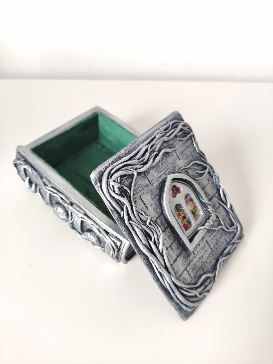 Cutie bijuterii Gothic Castle - bijuterii - suporturi și cutii de bijuterii - cutii de bijuterii - Artynos.ro