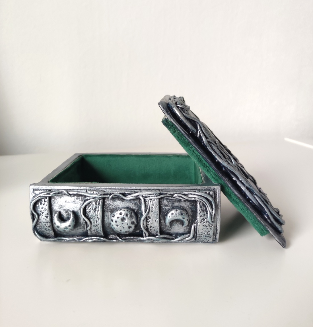 Cutie bijuterii Gothic Castle - bijuterii - suporturi și cutii de bijuterii - cutii de bijuterii - Artynos.ro