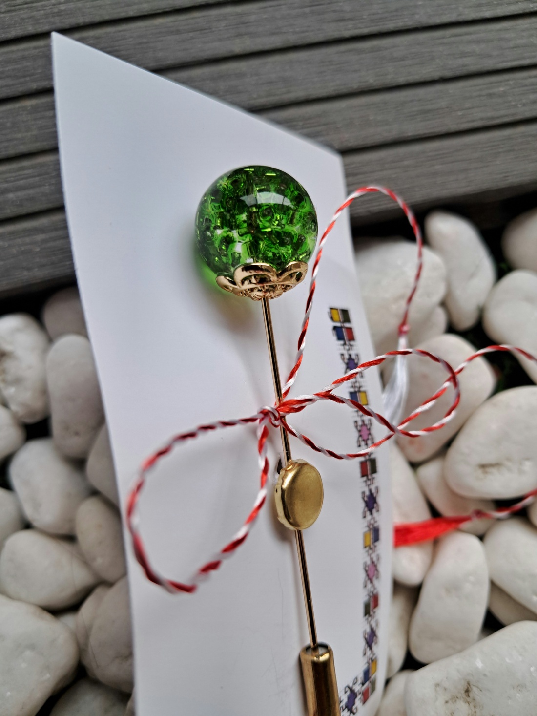 Martisor Candy pin verde - bijuterii - mărțișor - Artynos.ro