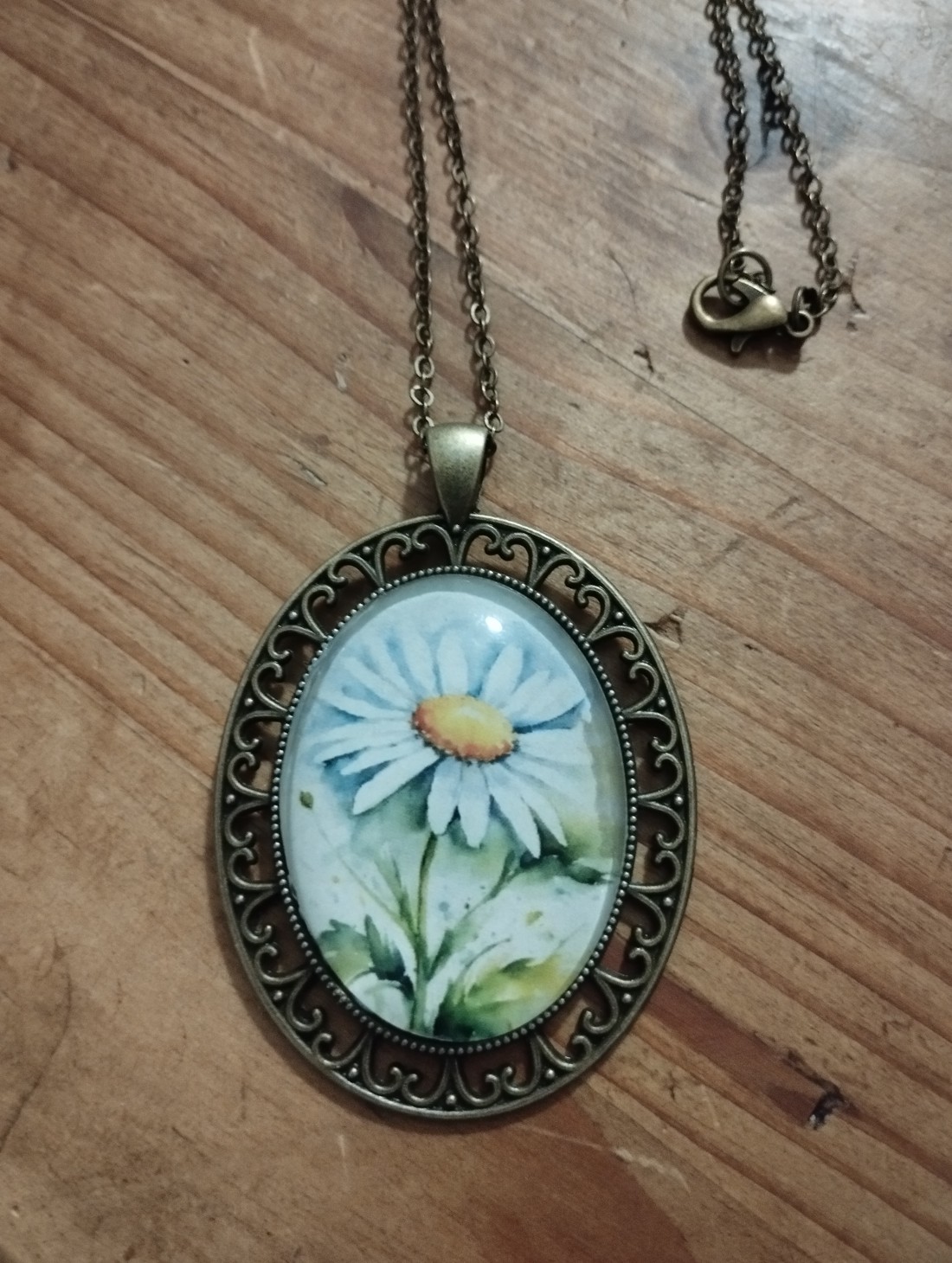 Colier cu lentile de sticlă Margaret - - Artynos.ro Colier cu lentile de sticlă Margaret - - Artynos.ro