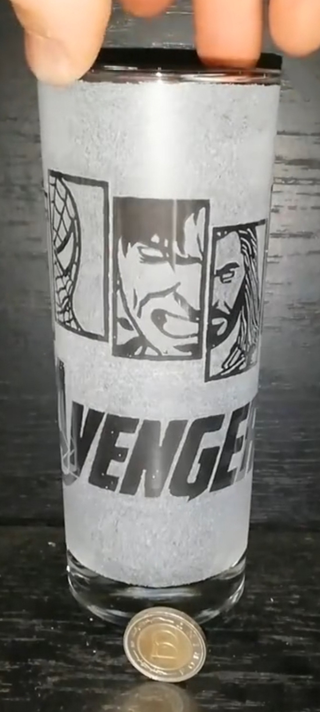 Cu modelul Avengers  -  - Artynos.ro