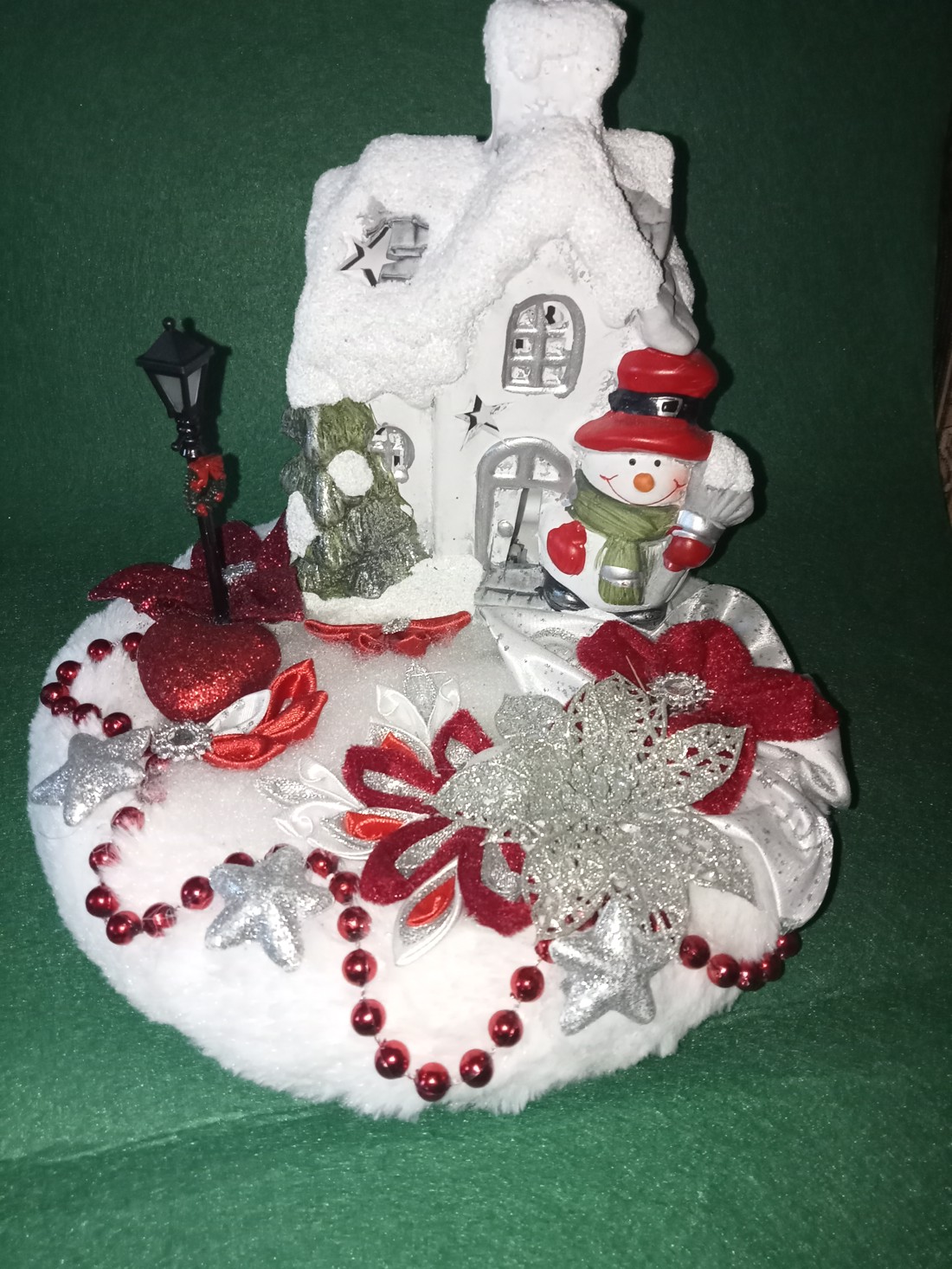 Decorațiuni de masă luminoase argintii-roșii cu o lumină de casă - casă & stil de viață - accesorii pentru decorat casa - Artynos.ro