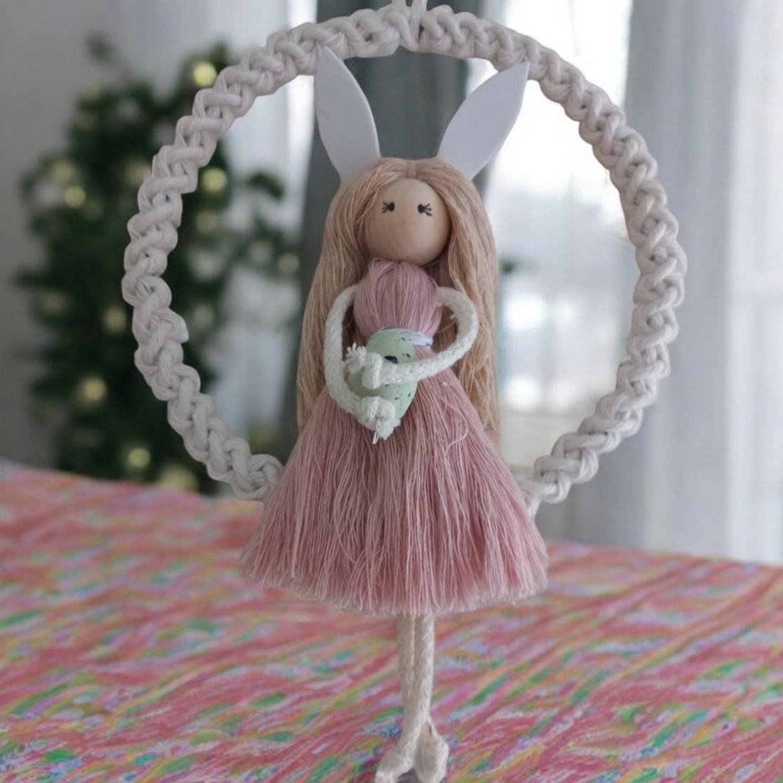 Iepuraș de Paște din macramé cu ouă - casă & stil de viață - decorațiuni de casă - decorațiuni de pereți - decor de pereți, macrame - Artynos.ro