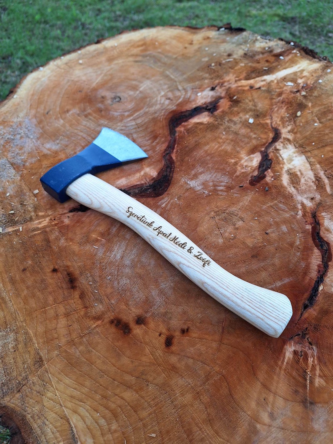 Topor cu gravură unică � numai pentru bărbați adevărați! - casă & stil de viață - accesorii de grădină - unelte de grădinărit - Artynos.ro