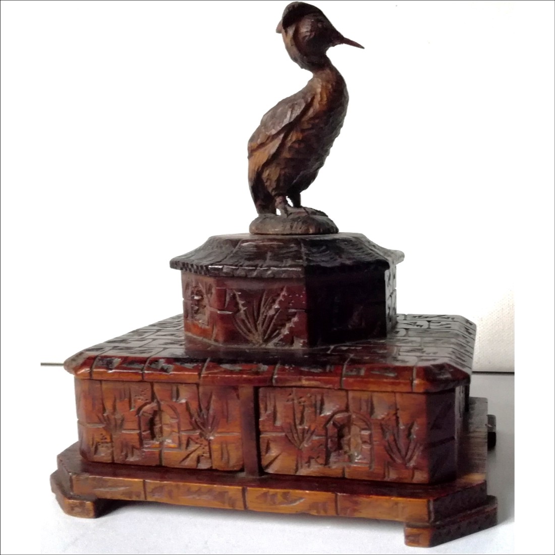 Cutie de bijuterii sculptată Schwazwaldi - casă & stil de viață - organizare & depozitare - cutie depozitare - Artynos.ro